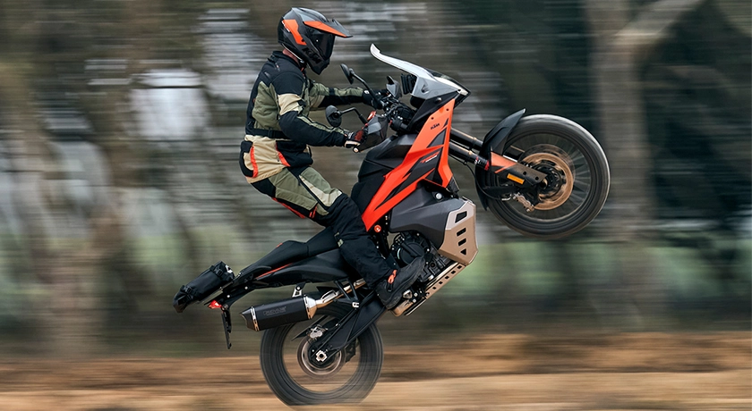 KTM 790 Adventure.webp
